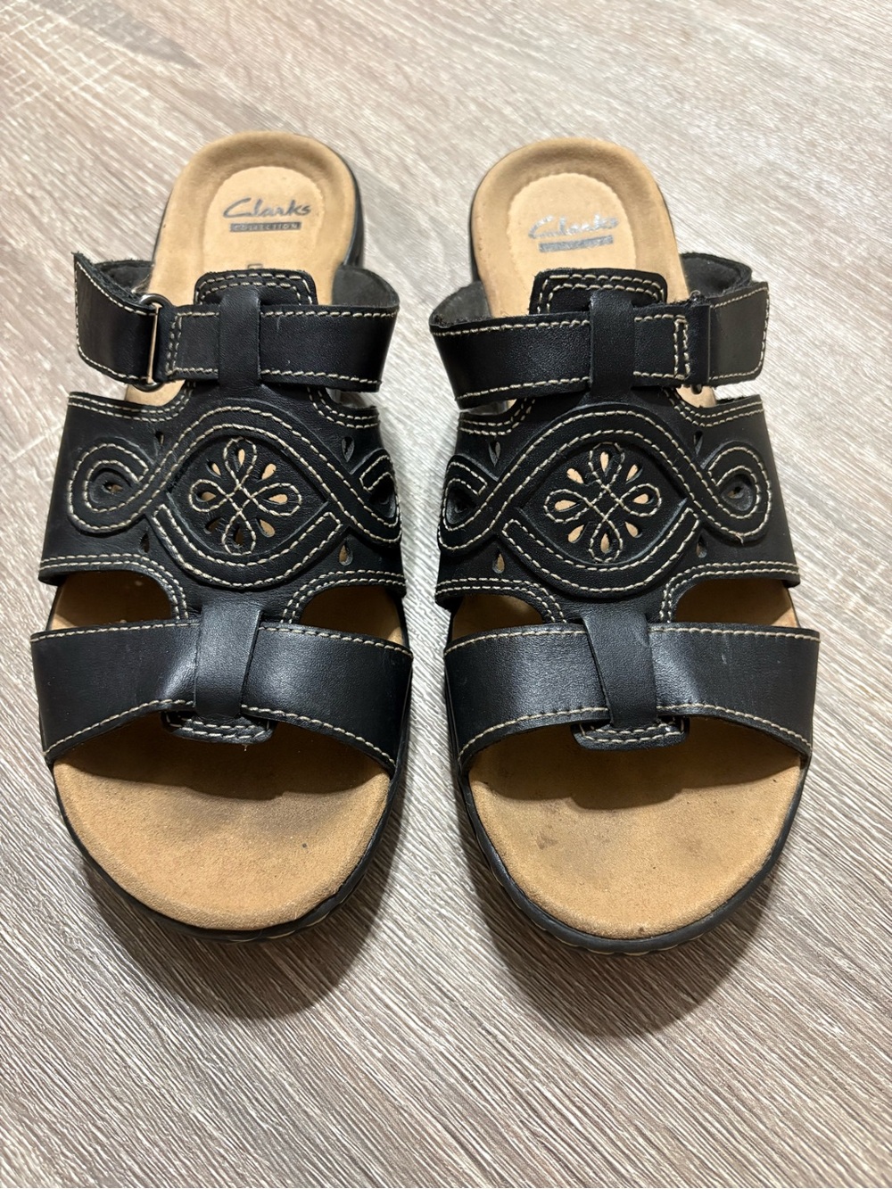 Clark’s Collection Black Sandals Sz 8